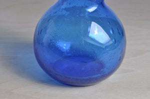 Blaue Vase aus Blasenglas